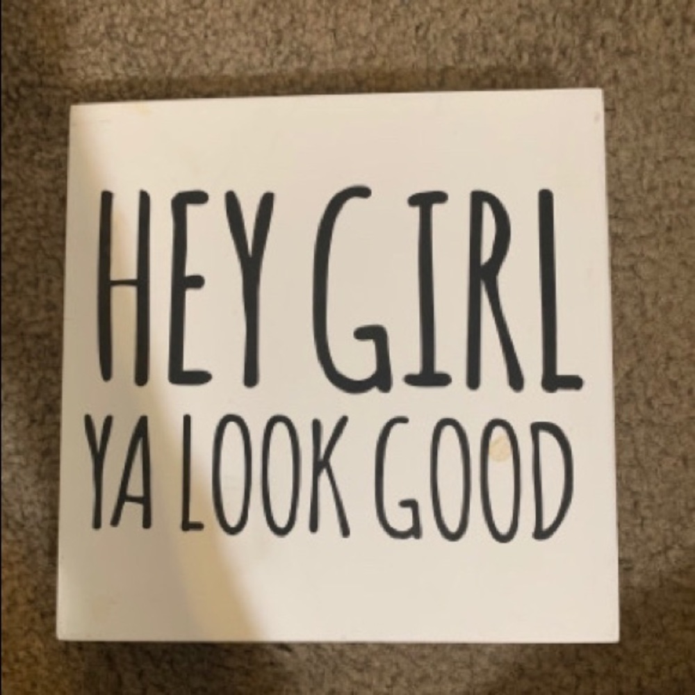Decor sign